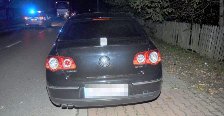 Kierowca passata najechał na pieszego. Ten zmarł w szpitalu (fot.Policja Lubelska)