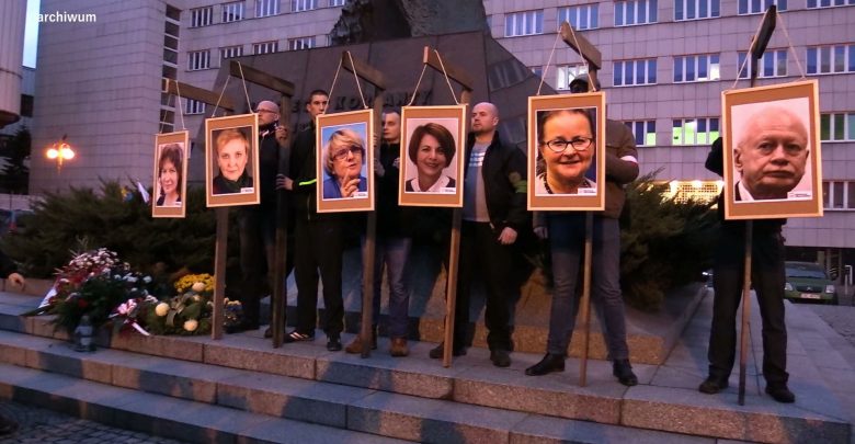 Katowice: Powiesili europosłów na szubienicach. Nikt za to nie odpowie, śledztwo umorzone