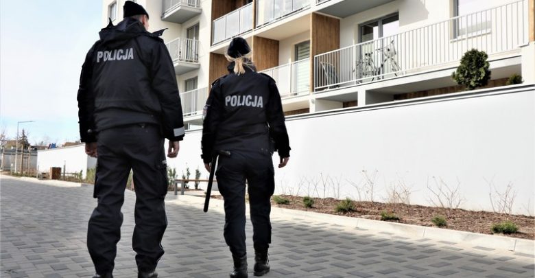 Zakażona koronawirusem pojechała na wycieczkę. Tłumaczyła, że dobrze się czuje (fot.Policja Wrocławska)