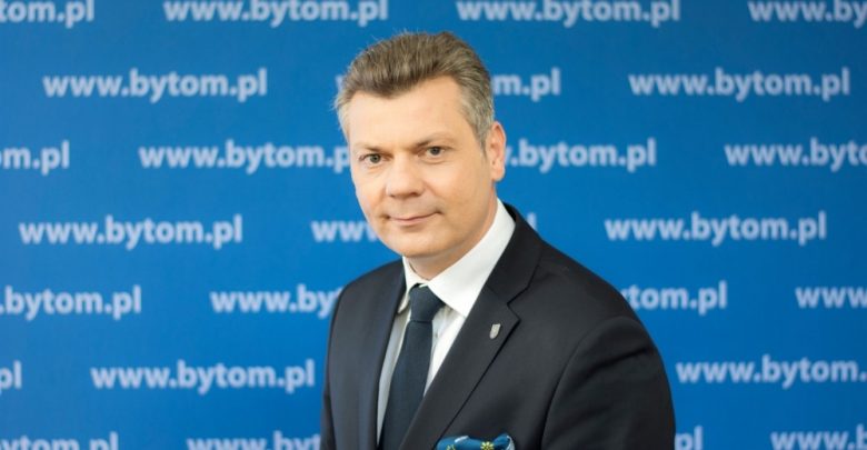 Mariusz Wołosz nowym przewodniczącym zgromadzenia GZM. Fot. UM Bytom