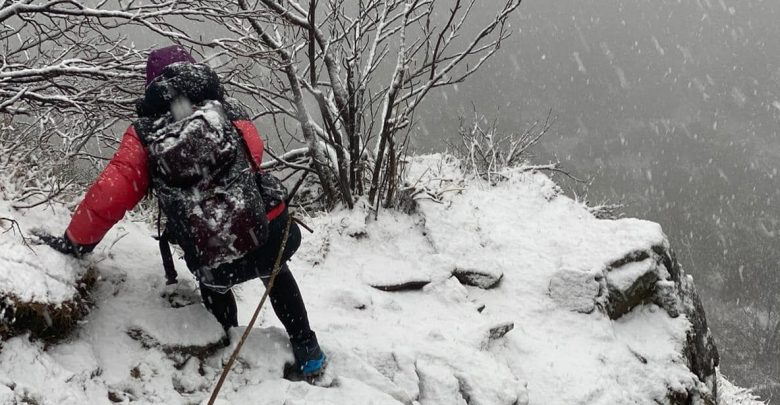 Pracowite święta w Beskidzkiej Grupie GOPR. Z Perci Akademickiej ściągali wystraszoną turystkę foto: M. Moskwa