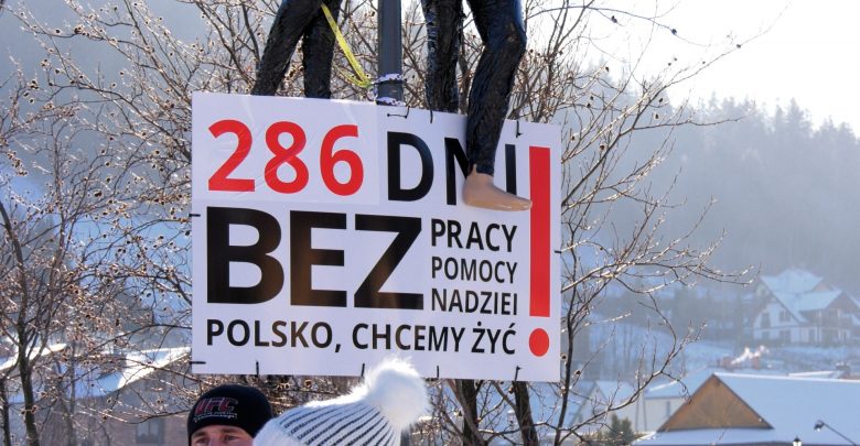 Protestują przeciwko zamykaniu biznesów i obostrzeniom. Przedsiębiorcy w Szczyrku się zbuntowali!