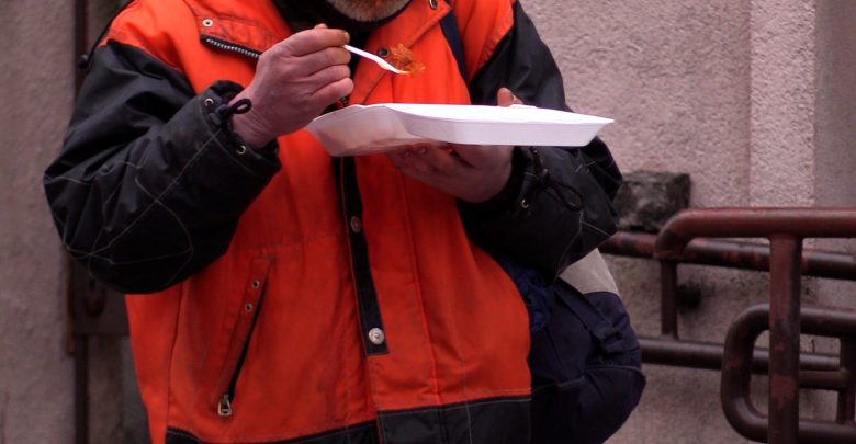 Górnośląskie Towarzystwo Charytatywne pomaga ludziom ubogim i bezdomnym. I choć to Boże Narodzenie to nie jest to pomoc od święta.