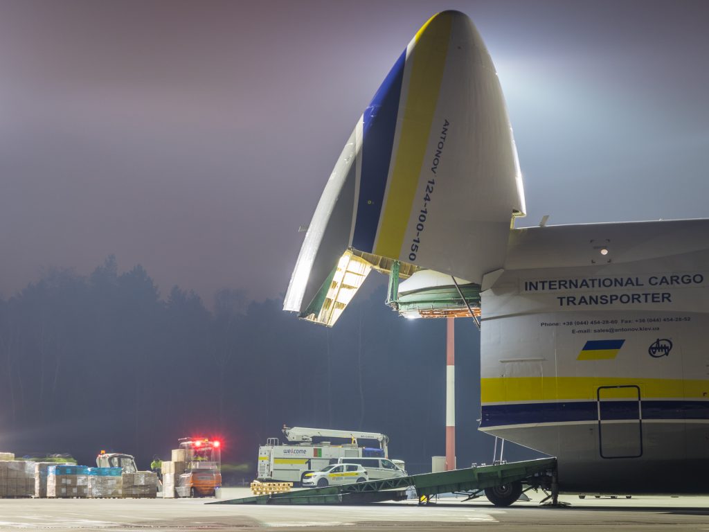 Potężny Antonov 124 Rusłan przyleci jeszcze w grudniu do Katowice Airport! Zdjęcia: Piotr Adamczyk/Katowice Airport