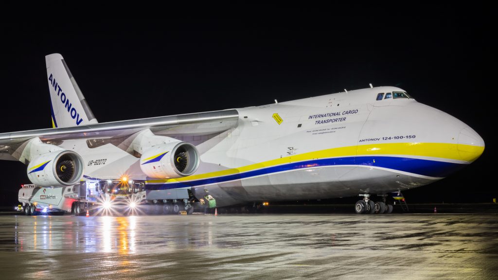 Potężny Antonov 124 Rusłan przyleci jeszcze w grudniu do Katowice Airport! Zdjęcia: Piotr Adamczyk/Katowice Airport