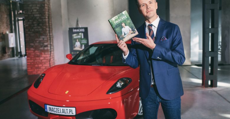 Aukcje WOŚP 2021. Można sobie kupić... ferrari. Fot. Aukcje WOŚP