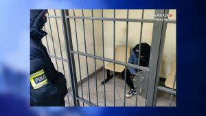 Dziś Kacper Ś. został przesłuchany przez policję i przewieziony do sądu. Za zabójstwo nie odpowie na pewno jak osoba dorosła, bo wczoraj skończył 15 lat