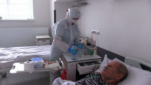 Na tym oddziale nawracają się nie wierzący w COVID-19. Zobaczcie, jak wygląda oddział covidowy od środka!