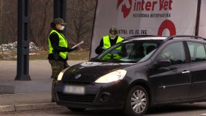 Kontrole na granicach z Czechami i Słowacją trwają. 450 osób zawrócono, są też skierowania na kwarantannę