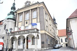 Prawie dwa miliony złotych na walkę ze smogiem. Pszczyna dostała specjalną pulę środków (fot.slaskie.pl)