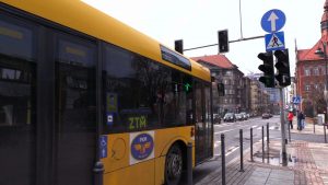 Komunikacja miejska drożej od dzisiaj. Bilety ZTM już w nowych cenach