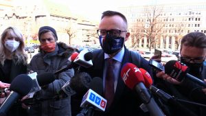 - Będziemy chcieli do końca tego tygodnia do UOKIK złożyć wniosek prenotyfikacyjny i rozpocząć w maju już samą prenotyfikację. A potem notyfikację – mówi Artur Soboń, Ministerstwo Aktywów Państwowych
