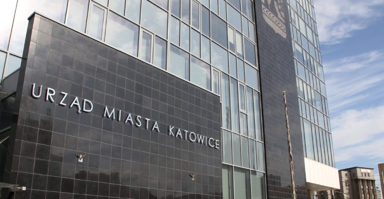 W Rawie pływała... lodówka. Dobiega końca czyszczenie rzeki