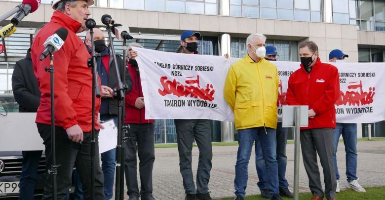 „Solidarność”: Nie ma na to zgody, żebyśmy oddali, rozczłonkowali, rozebrali Grupę Tauron