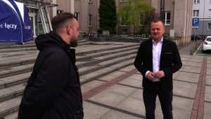 – Na pierwszy rzut oka, brzmi to trochę jak anarchia, że domy bez pozwoleń (...) - mówi Arkadiusz Chęciński, prezydent Sosnowca
