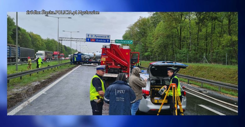 Trudna sytuacja na autostradzie A4 Katowice-Kraków. Na krótkim odcinku drogi w Mysłowicach doszło do 2 kolizji i wypadku. Tworzyły się kilometrowe korki.