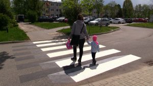 Ale czad! Przejścia dla pieszych 3D! Trójwymiarowe przejścia w Częstochowie zadziwiają kierowców!