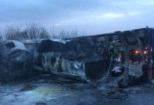 Czołówka audi z cysterną. Nie żyje kierowca osobówki (fot.Policja Podkarpacka)