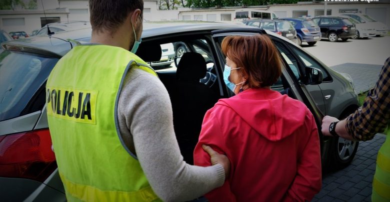 Śląskie: Strata banku sięga 15 mln złotych. Trzy kobiety z zarządu zatrzymane (fot.Śląska Policja)