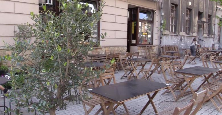 W sobotę już od samego rana można było obserwować zapełnione stoliki punktów gastronomicznych.