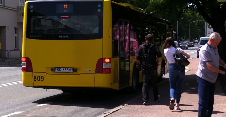 Karta ŚKUP już nie będzie potrzebne. Wkrótce wystarczy aplikacja w telefonie. To nie koniec zmian!