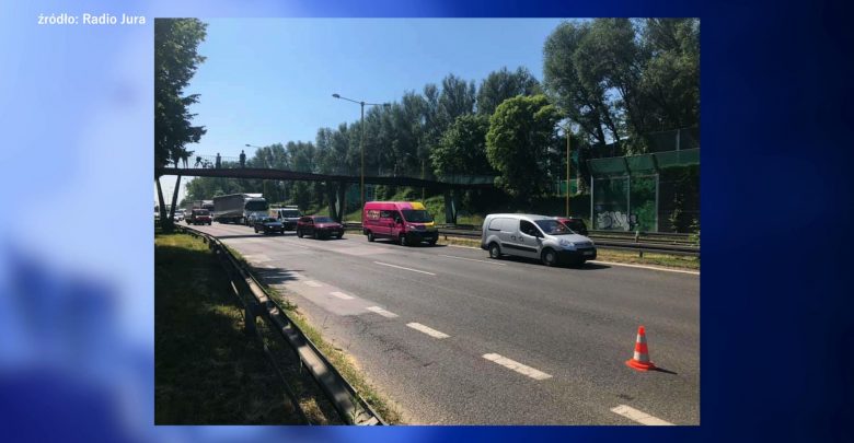 Koszmarny wypadek w Częstochowie! 4-latek wbiegł pod samochód, za nim ratująca go matka! Oboje są ranni