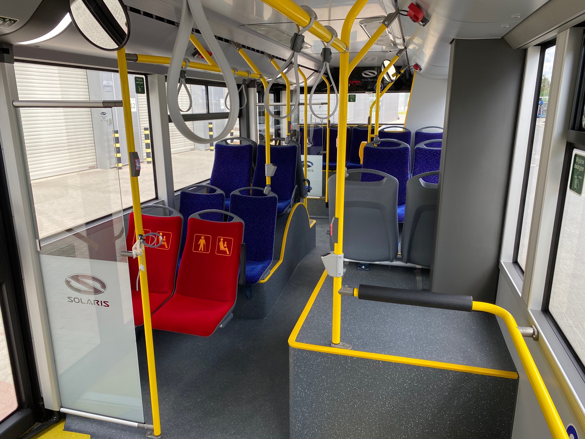 Sosnowiec: nowe elektryki w nowym malowaniu. Fot. UM Sosnowiec