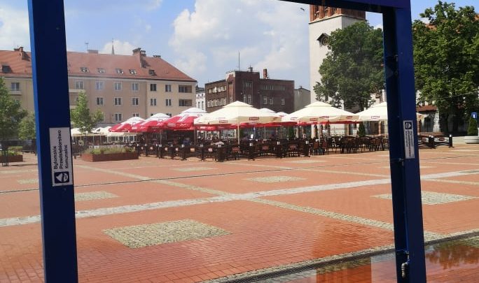 Można się ochłodzić! Wodne kurtyny w centrum Bytomia (fot.UM Bytom)