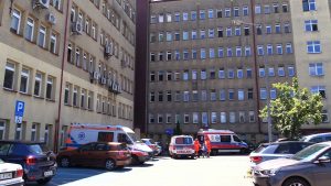 Szpitale już dmuchają na zimne i szykują się na nową falę COVID-19. Niektóre już zamykają oddziały!