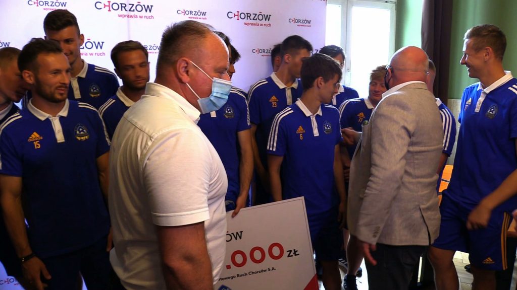 Prawie 2 mln zł za akcje Ruchu. Miasto Chorzów to teraz największy udziałowiec Niebieskich