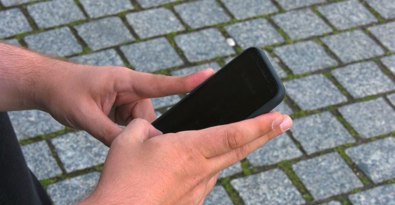 63 miliony złotych w pół roku. Tyle wyłudzili od seniorów fałszywi wnuczkowie!