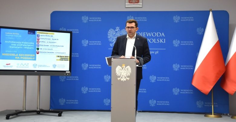 W Małopolsce będą szczepić... przed kościołami. Rusza akcja „Niedziela szczepień na Podhalu”. Fot. Małopolski Urząd Wojewódzki