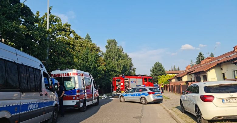 Dwie osoby nie żyją. Tragiczny w skutkach wybuch butli na parkingu w Częstochowie. Trwa ustalanie przyczyn (fot.Fatima Orlińska)