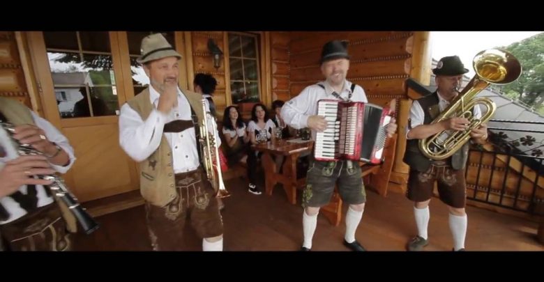 Byliście kiedyś w Alpach? Przenieście się tam ze Szlagroteką!