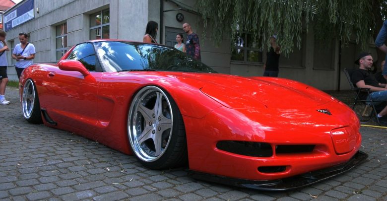Motomaniacy w Rybniku dostawali dzisiaj palpitacji serca! Motoryzacyjne cuda na ROW Car Show 2021