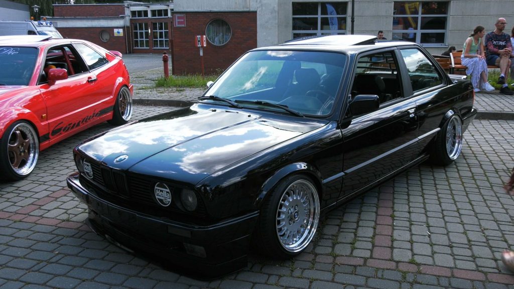 Motomaniacy w Rybniku dostawali dzisiaj palpitacji serca! Motoryzacyjne cuda na ROW Car Show 2021