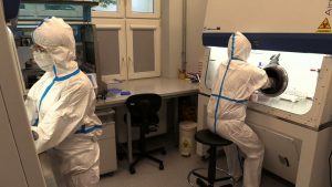 W Katowicach będą wykrywać mutacje koronawirusa. Sanepid otwiera nowoczesne laboratorium