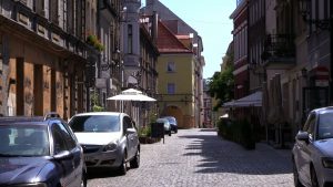 Od 9 sierpnia na 10 ulicach w ścisłym centrum miasto wprowadziło strefę ograniczonej dostępności. Wjazd na takie ulice jak: Matejki, Bytomską, Krupniczą, Raciborską czy Plebańską jest możliwy tylko dla tych, którzy mają specjalny identyfikator