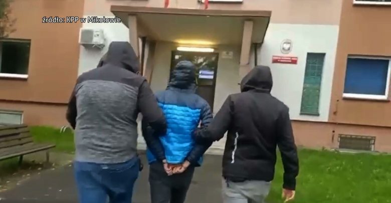 Policja zatrzymała kierowcę, który potrącił 41-latkę w Mikołowie. Weszła na czerwonym świetle