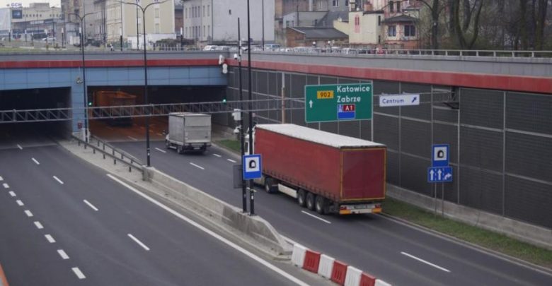 Gliwice: "Strzępy" w tunelu. W nocy z 24 na 25 listopada tunel na DTŚ będzie zamknięty(fot.ZDM Gliwice)
