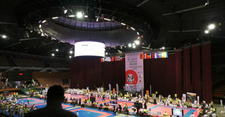 Katowice: Mistrzostwa Europy w karate tradycyjnym rozpoczęły się w Spodku