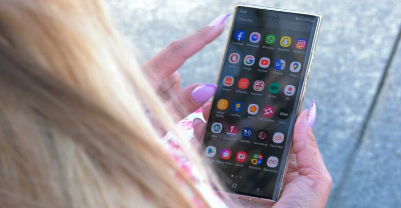 Awaria Facebooka, Messengera, Instagrama i WhatsApp. Co spowodowało tak potężną awarię?