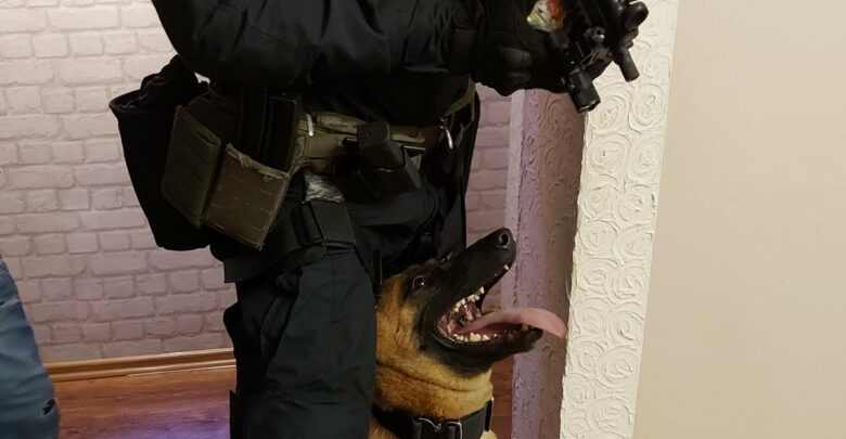 Sprawcy wysadzenia bankomatu złapani! Eksplozja zniszczyła budynek i wywołała pożar! (fot.policja)