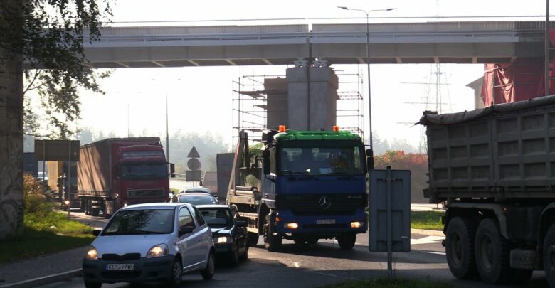 S-1 zwężona w stronę Katowic, ale na DK 86 otworzyli przejazd pod wiaduktem do Giszowca. Zmiany na głównych drogach w regionie