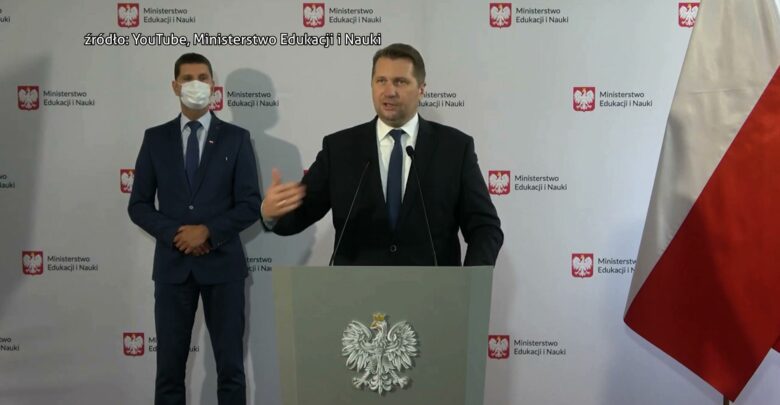 Protest przeciwko pomysłom ministra Czarnka dzisiaj na Rynku w Katowicach. Początek o 18.00