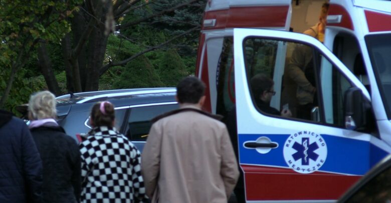 Akcja szczepień przeciwko koronawirusowi pod cmentarzami. Chętnych w Katowicach nie brakowało
