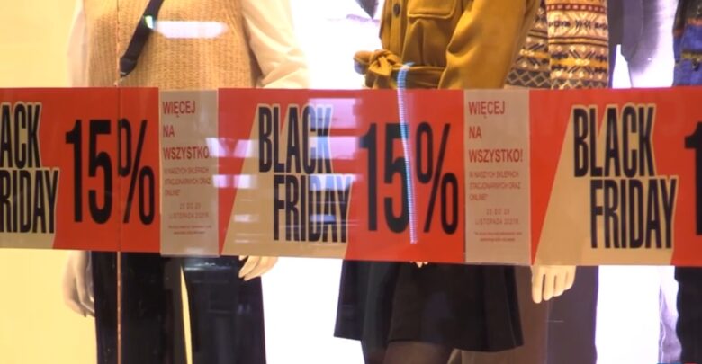 Black Friday bez szturmowania sklepów? Klienci chyba trochę zmądrzeli
