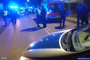 Policja zatrzymała kolejną fałszywą karetkę. W środki 18 imigrantów zamiast pacjentów i ratowników (fot.policja)