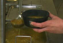 Kupujemy jedzenie, opakowanie myjemy i oddajemy. Opakowania na kaucję, czyli pilotaż w Rybniku!