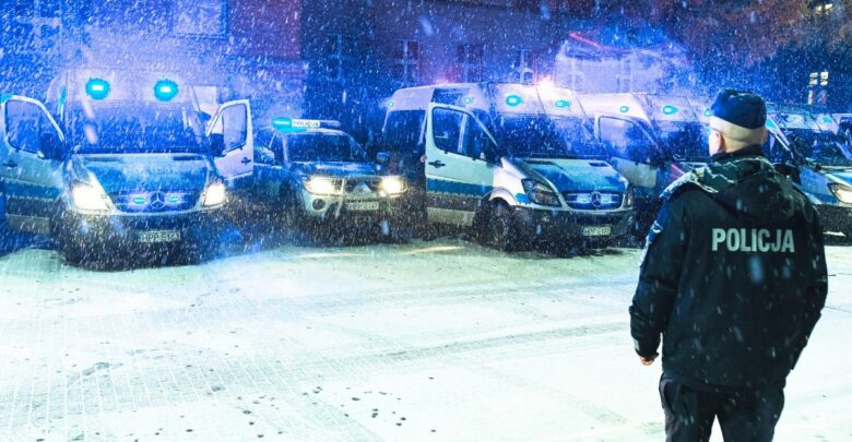 Do katowickiego oddziału prewencji bezpiecznie wróciło także 24 policjantów V kompani, którzy pełnili służbę w okolicach Augustowa (fot.policja)